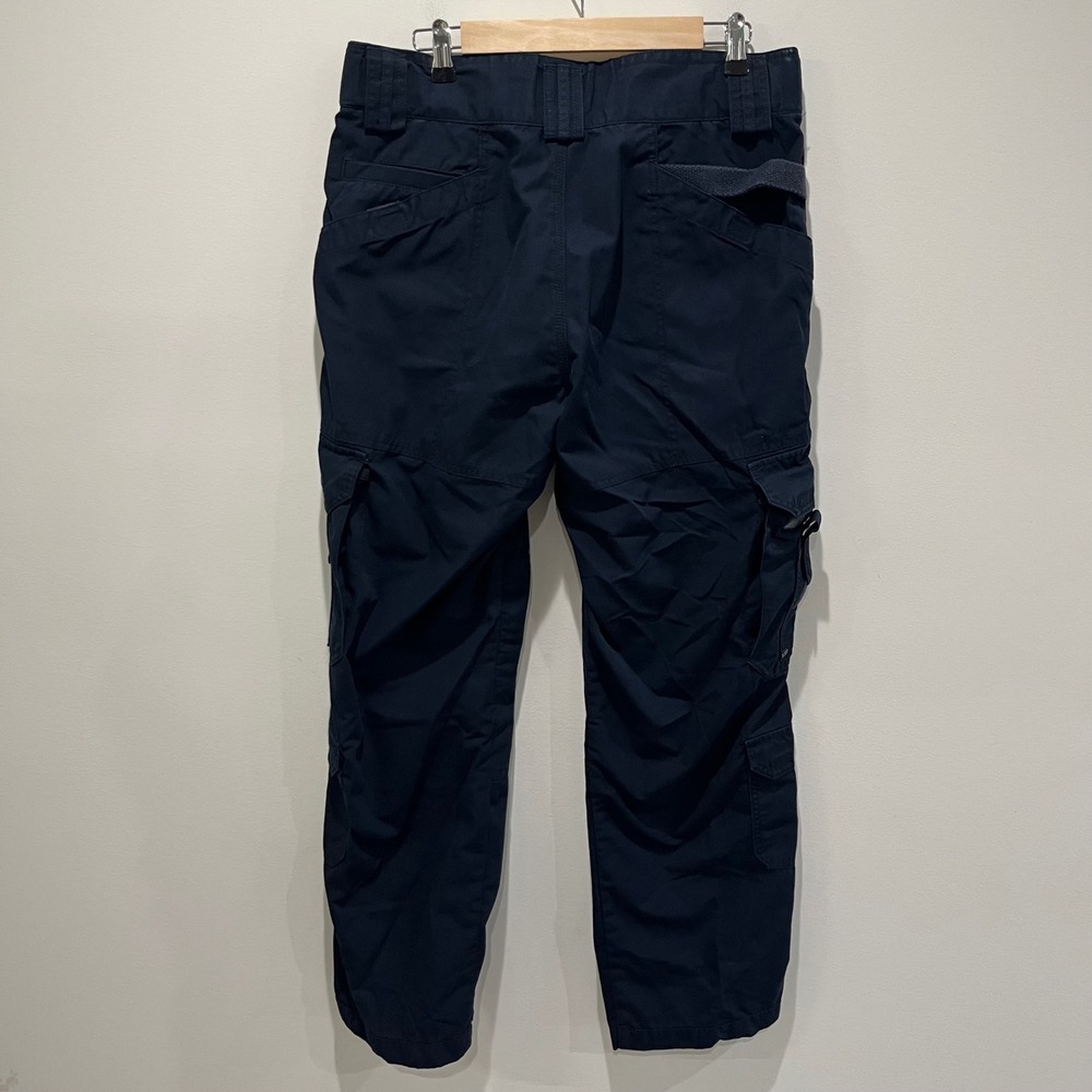 5.11 Tactical Series Cargo Pants Mens 36x32 LOT OF 2 Navy Blue Workwear Utility - Picture 6 of 9